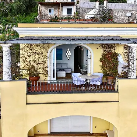 Rooftop Belvedere Апартаменты Капри