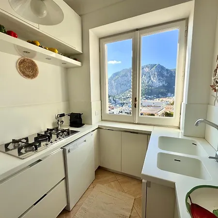 Rooftop Belvedere * קאפרי