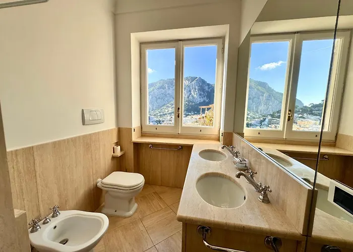 Rooftop Belvedere Apartment